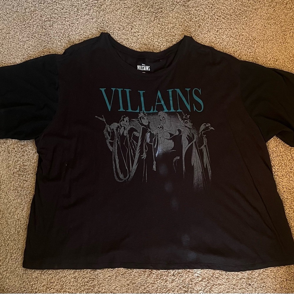 Torrid villain tee size 4
